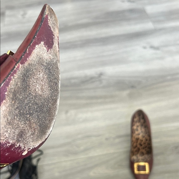 Dolce & Gabbana Vintage Brown Burgundy Women's Pointy Shoes with Gold Buckle - Picture 7 of 8